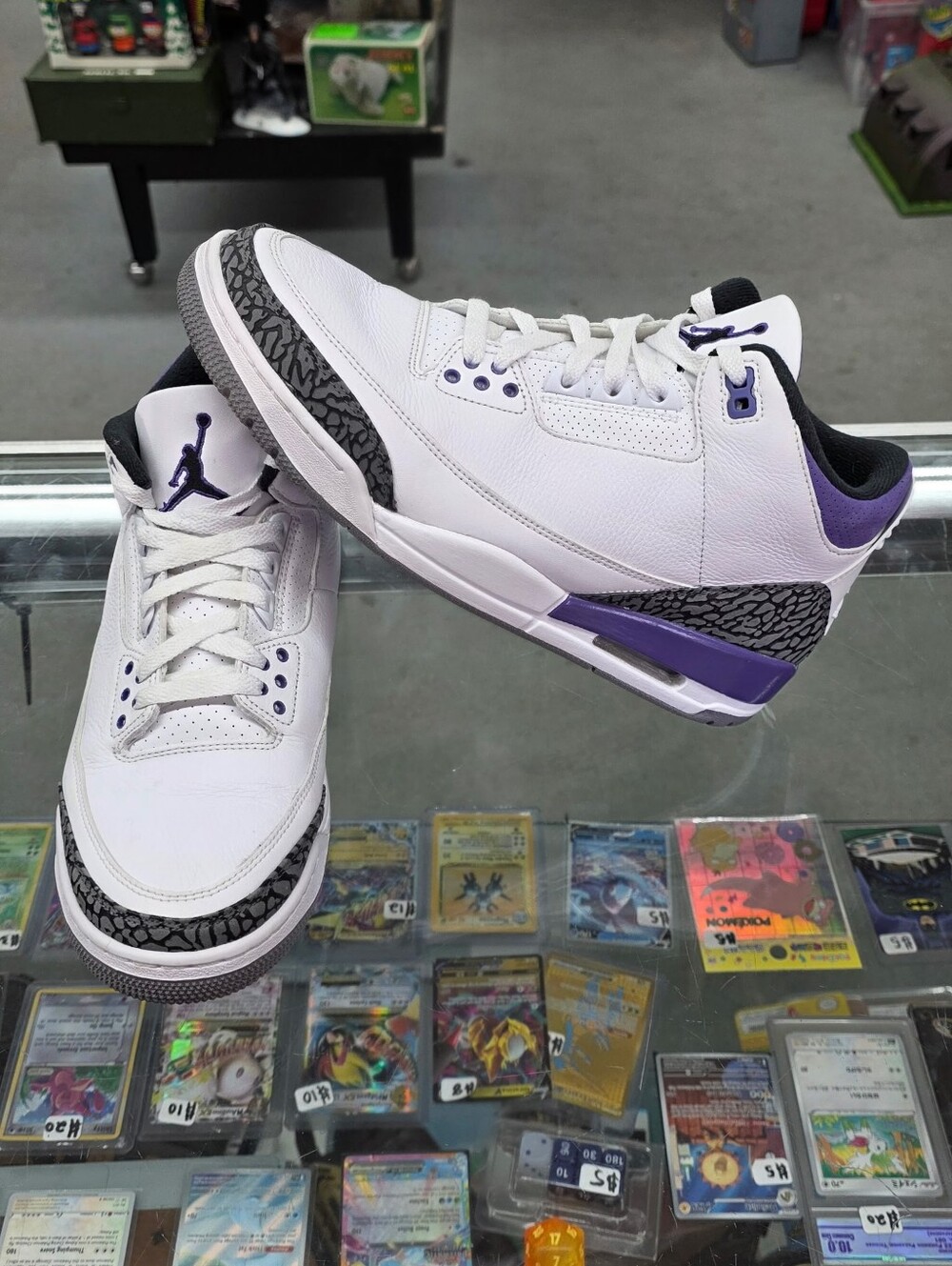 Nike Air Jordan 3 Retro Dark Iris 2022 Size 11 CT8532-105